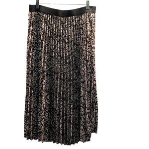 Vince Camuto NWT Womens L Whimsical Floral Pleated Midi Black Fairycore Print